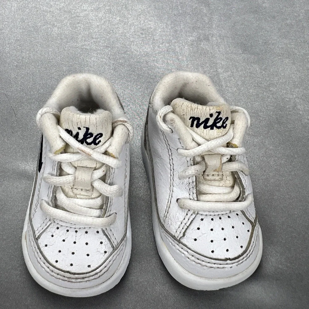 Nike Air Grand Stand TD Infant Size 2C White Navy Vintage 2000 Shoes 85025-141